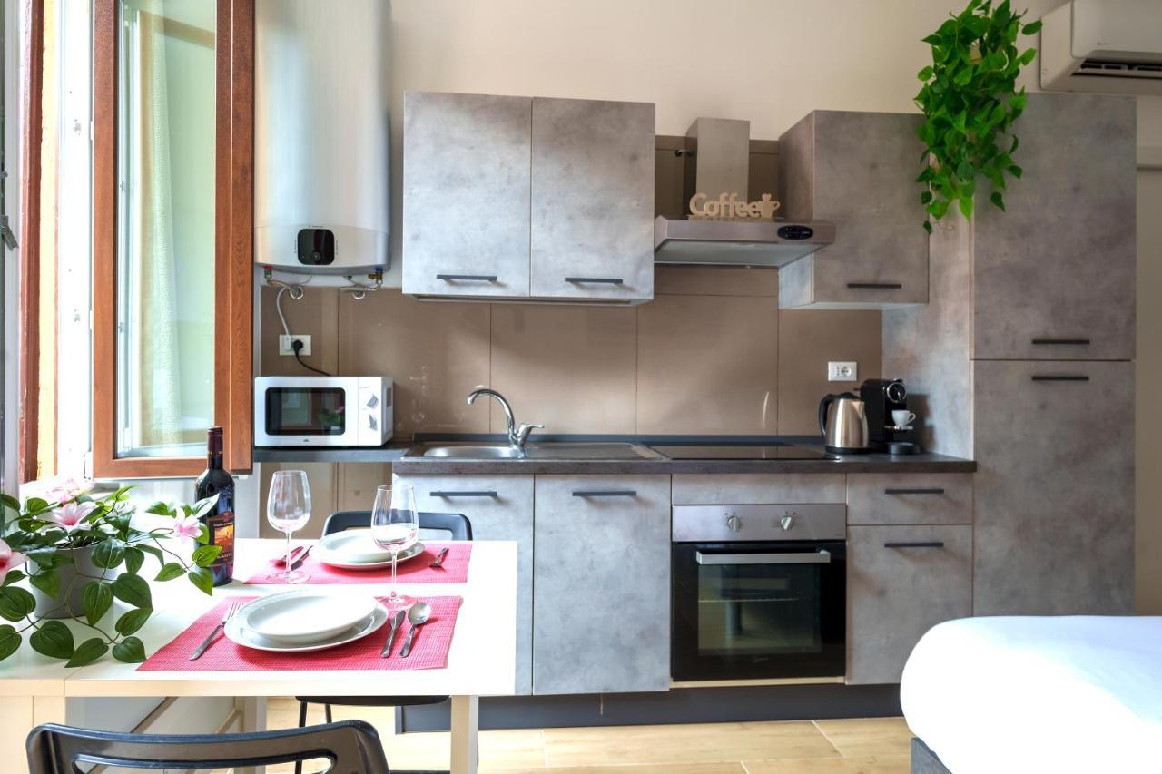 Milano City Apartments - Modern Studio Flat Kültér fotó